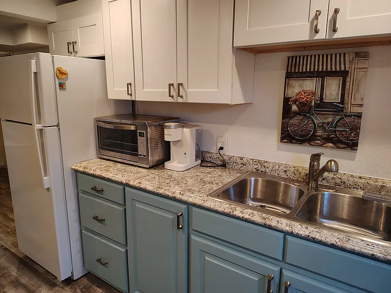 5205 Saddle Dr — Photo 1