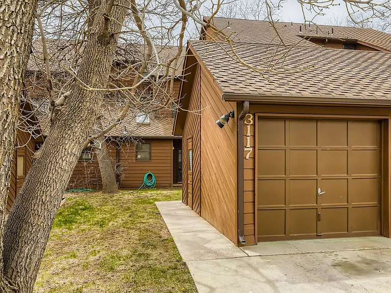 3117 Bell Dr — Photo 5