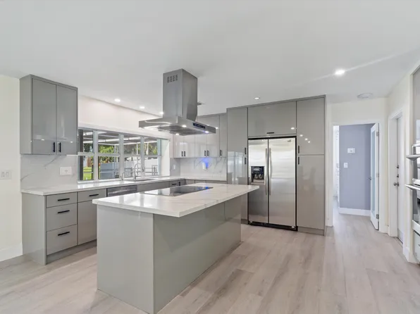 7521 SW 1st Street, Plantation, FL 33317