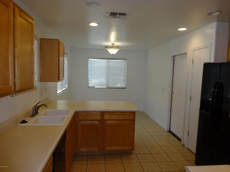 1st image of 7234 S Millers Tale Dr