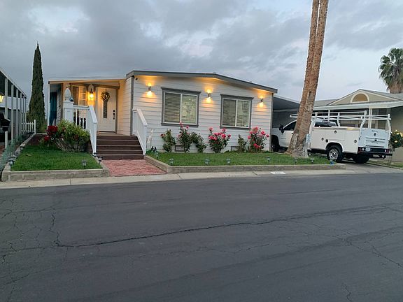 3rd image of 901 S 6th St #412