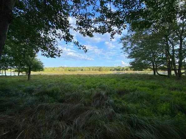 400 N Shore Dr, Albrightsville, PA 18210