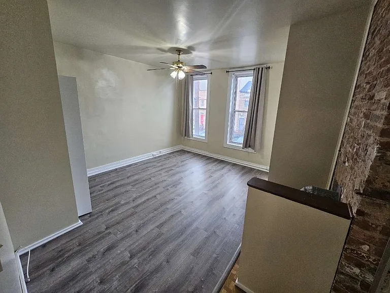 1200 S Clinton St #2 — Photo 3