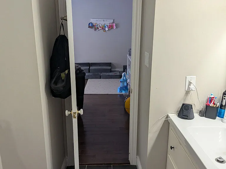 90 Penelope Dr — Photo 15
