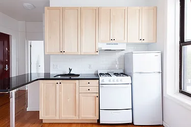 Rented by Engel and Volkers Brownstone Brooklyn