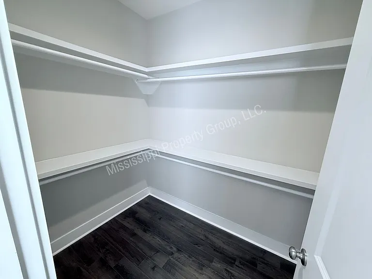 1402 Pleasant Dr — Photo 14
