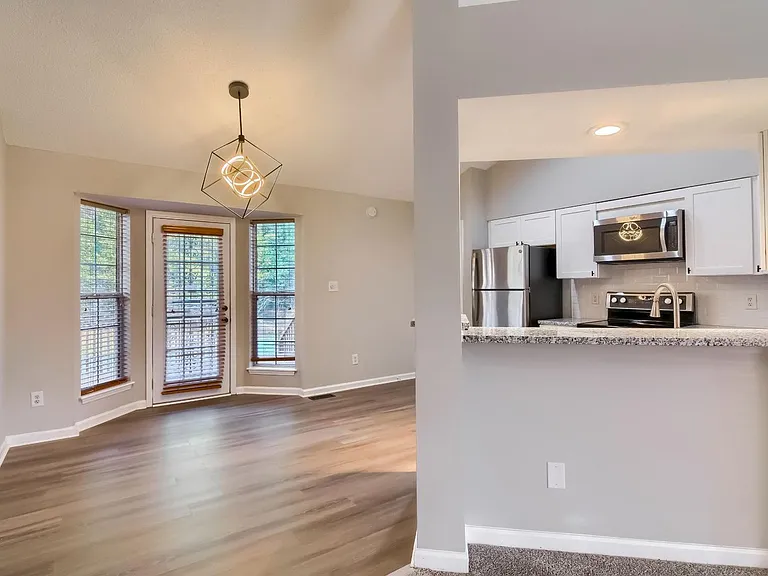 7417 Wisconsin Ct — Photo 4