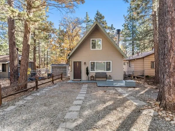 347 Spruce Ln, Sugarloaf, CA 92386