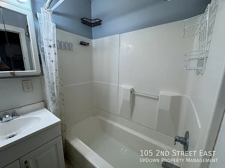 105 2nd St E — Photo 12