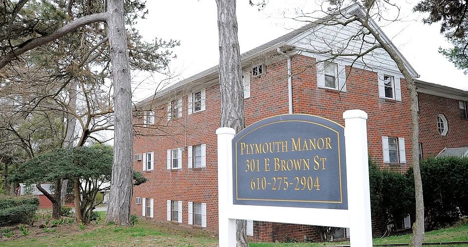 1st image of 301 E Brown St APT B-5