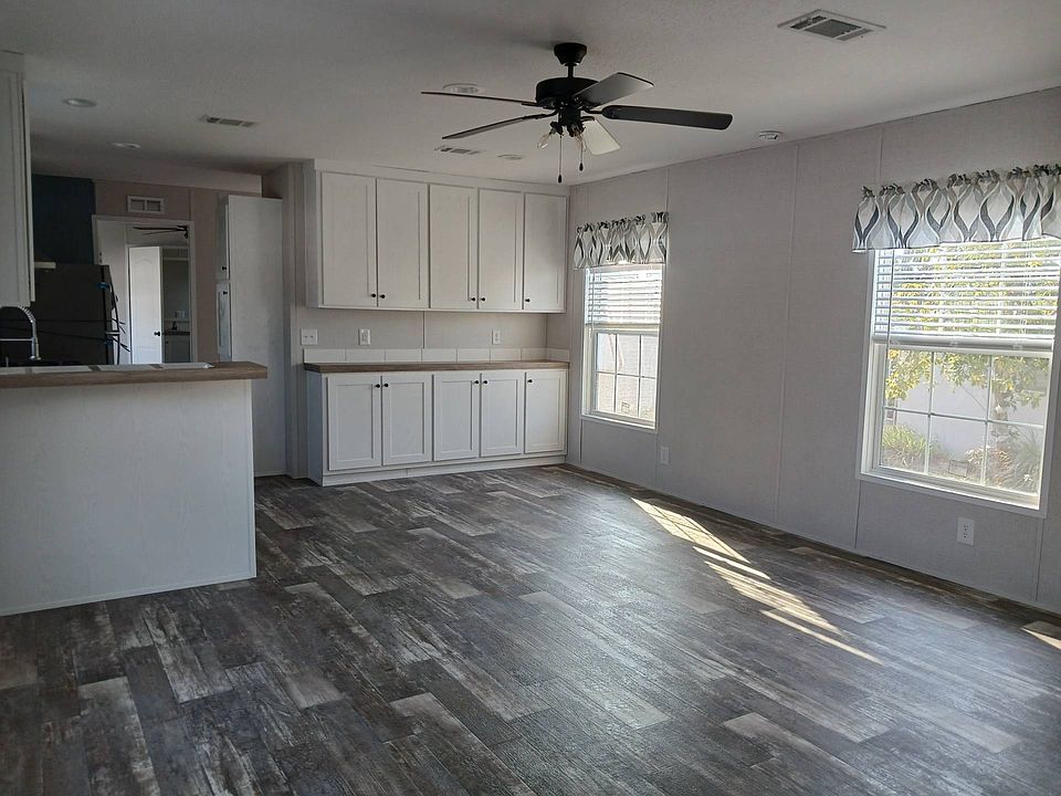 1st image of 909 Sherwood Ave #166
