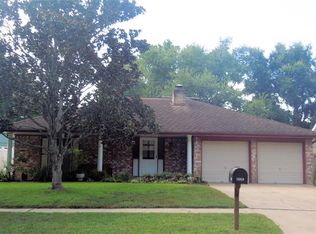15919 Walnut Wood Dr, Houston, TX 77084