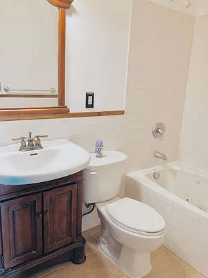 Rented by Compass | media 14