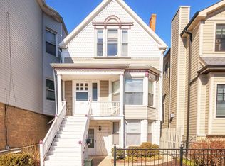 1138 W Barry Ave APT G, Chicago, IL 60657