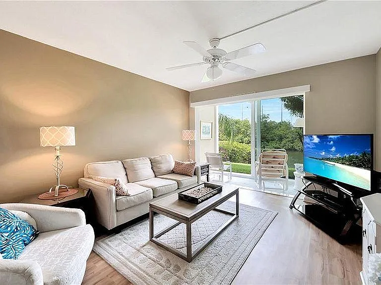 1815 Robalo Dr #106C — Photo 8