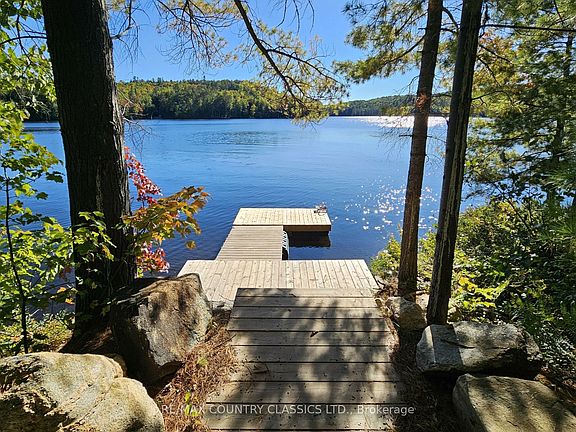5th image of 378 Spectacle Lake Rd