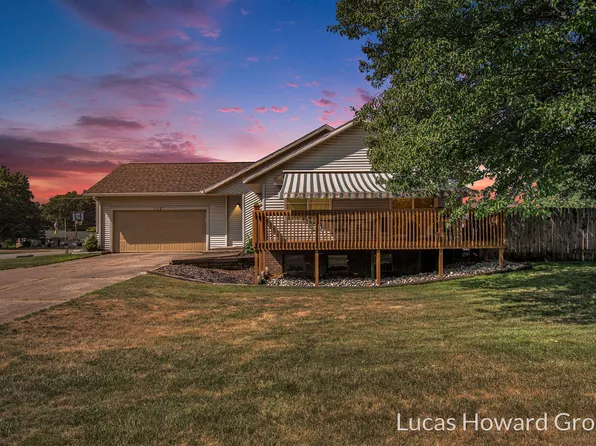 1427 Chevelle Dr, Jenison, MI 49428
