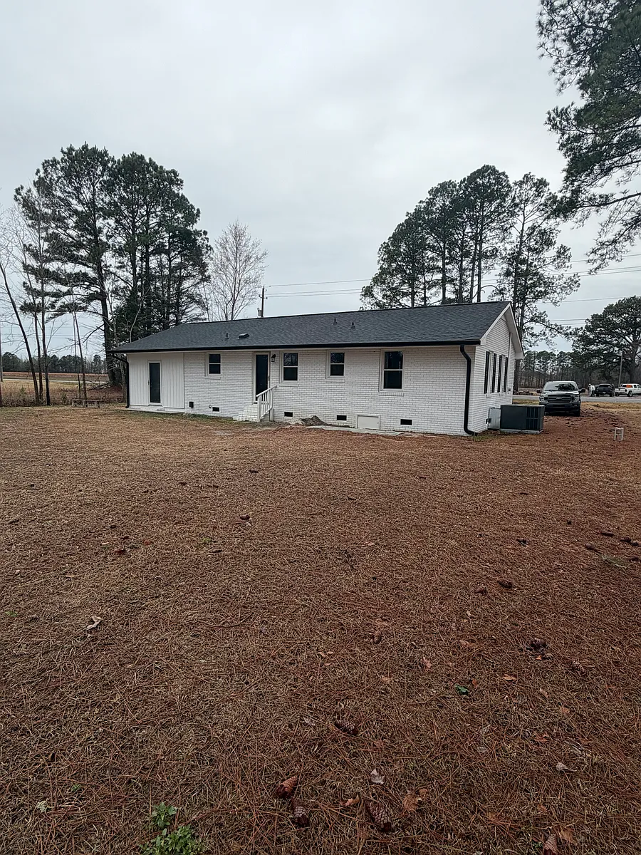 Building Photo - 4949 County Home Rd