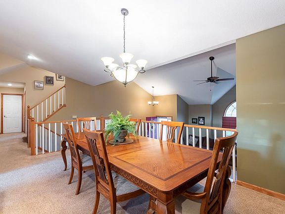 4th image of 53133 Corydon Ct