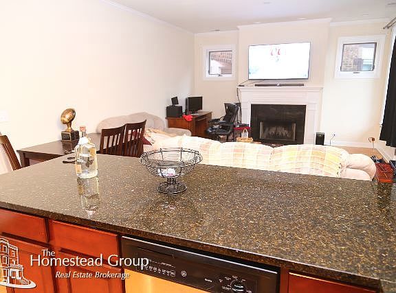 4th image of 4325 Ashland Avenue # Fl 2nd