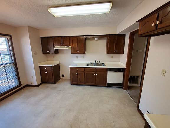 2nd image of 6297 Kirby Downs Dr