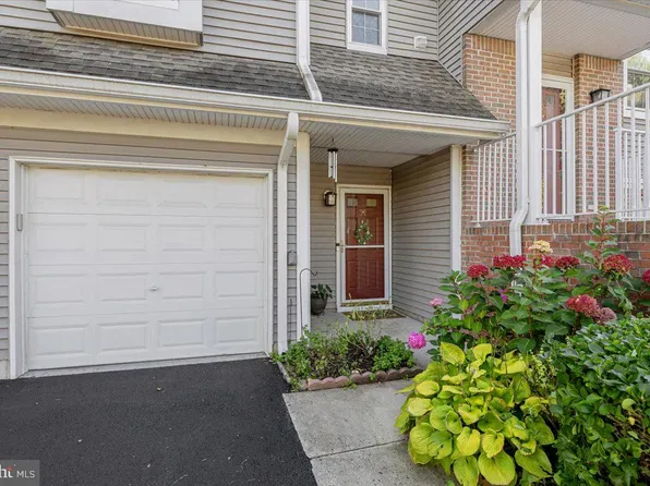 37 Ketley Pl, Princeton, NJ 08540