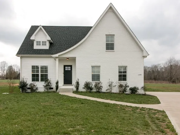 1146 Garrettsburg Rd, Clarksville, TN 37040