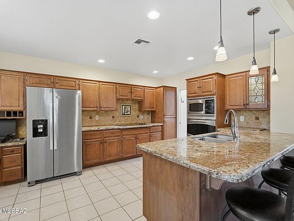 2nd image of 38049 S Silverwood Dr