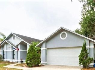 3053 Avalon Terrace Dr, Valrico, FL 33596