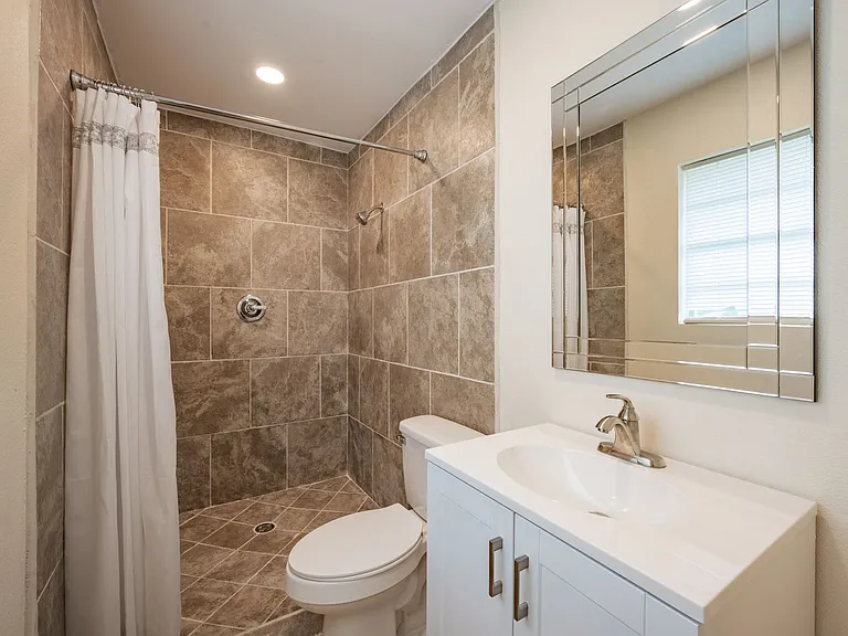 5405 Westgate Dr — Photo 13