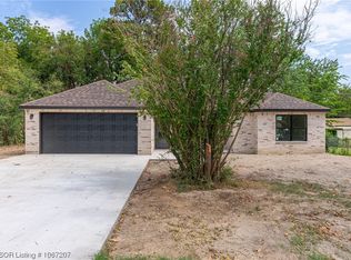 1220 N 36th St, Fort Smith, AR 72904