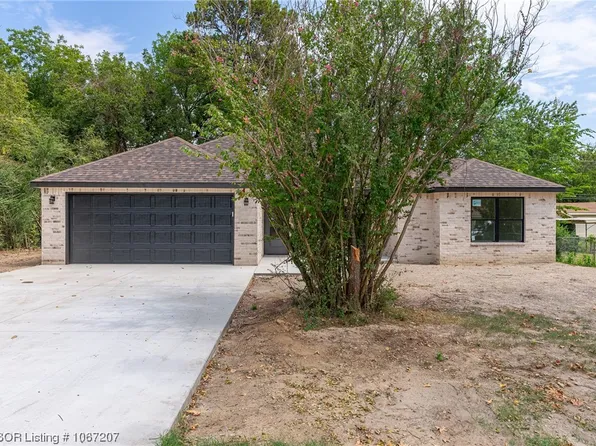 1220 N 36th St, Fort Smith, AR 72904