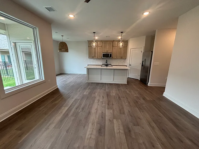127 N Sheridan Ave — Photo 18