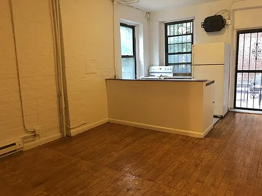 Rented by Triumph Property Group | media 17