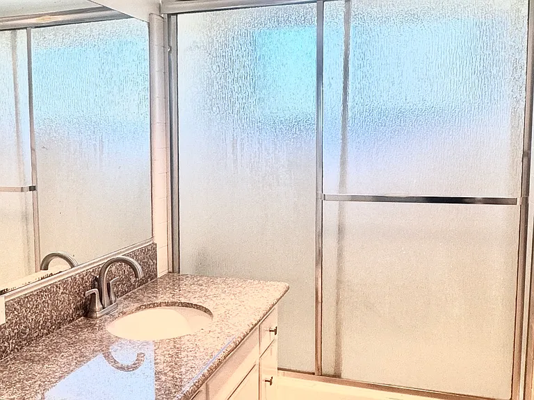 99 N Hermosa Ave #E — Photo 10