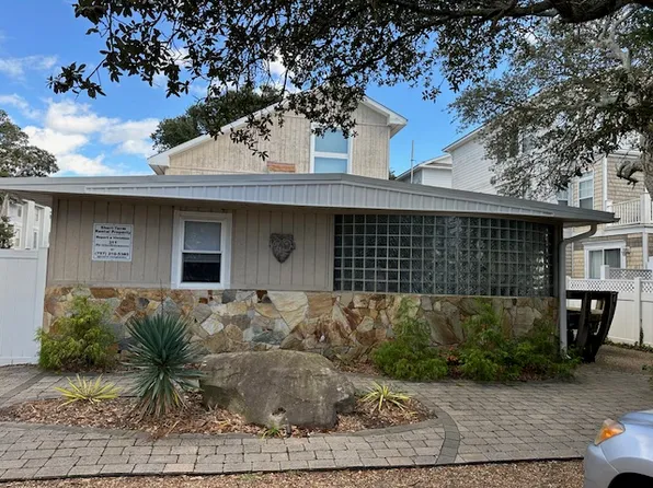 2312 Red Tide Rd #C, Virginia Beach, VA 23451