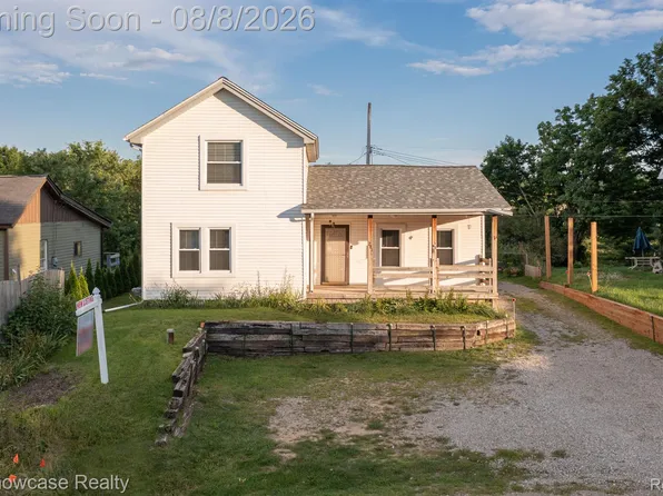 281 Broadway Rd, Davisburg, MI 48350
