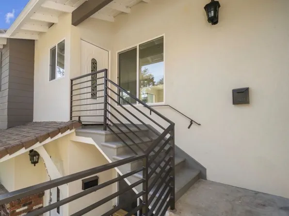 1881 Verdugo Loma Dr, Glendale, CA 91208