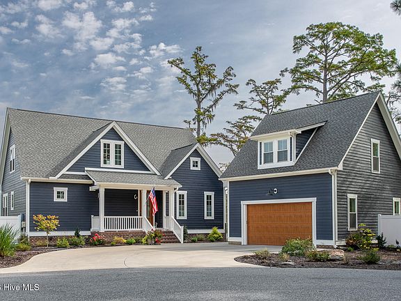2nd image of 242 Beech Point Boulevard