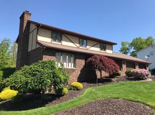 103 Bel Air Dr, Archbald, PA 18403