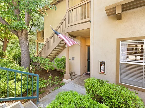 70 Abrigo, Rancho Santa Margarita, CA 92688