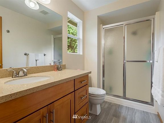 4th image of 6324 145th Ave NE