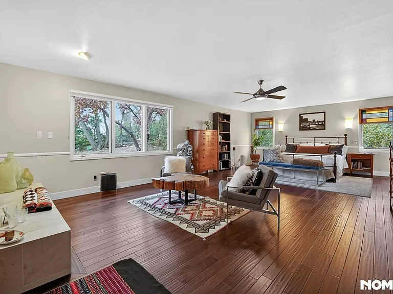 8433 Sawtooth Ln — Photo 21