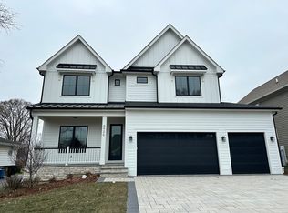 4926 Stonewall Ave, Downers Grove, IL 60515