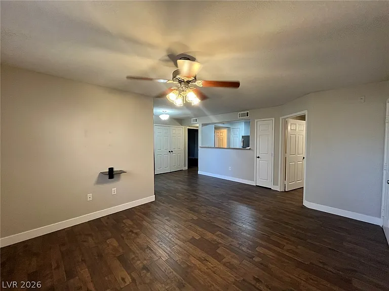 555 E Silverado Ranch Blvd #1089 — Photo 4