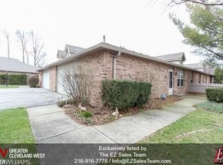 2710 Shakespeare Ln, Avon, OH 44011