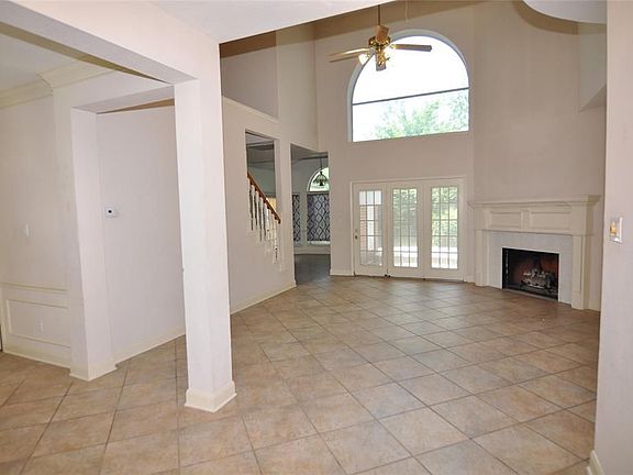5th image of 2814 Plantation Trl