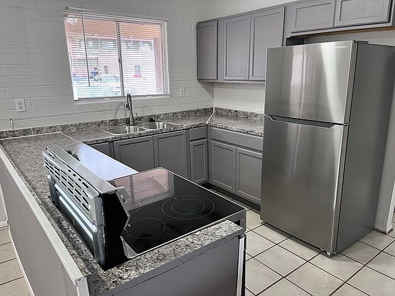 2nd image of 2620 N 14th Ave APT 11