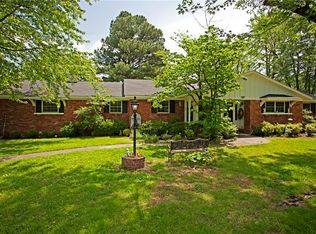 301 Paradise Ln, Springdale, AR 72762