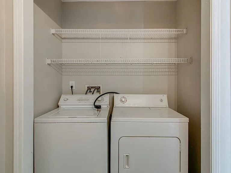 1244 Parkway Pl #C — Photo 11